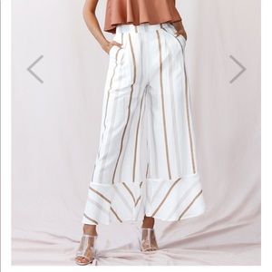 Selfie Leslie Wide Leg Pocket Pants Stripe Tan